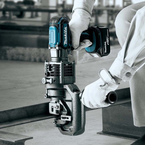 Makita 18V 20mm Hole Punch - Tool Only