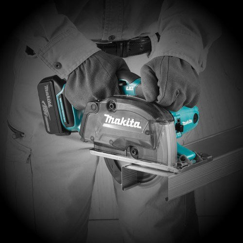 Makita 18V 136mm Metal Cutter with dust box - Tool Only