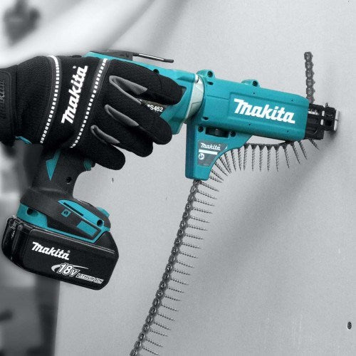 Makita 18V BRUSHLESS High Speed Screwdriver, Autofeed Collated Screwgun Attachment & MakPac Case - Tool Only