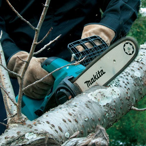 Makita 18Vx2 300mm Chainsaw Kit - Includes 2 x 5.0Ah Batteries & Dual Port Rapid Charger