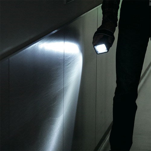 Makita 18V LED Handheld Flashlight- Tool Only - Toolup Australia