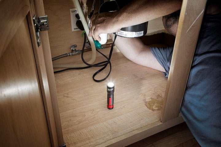 Milwaukee Focusing Flashlight - Toolup Australia