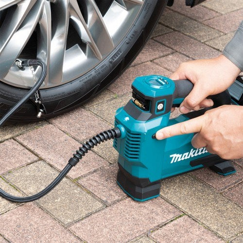 Makita 40V Max 161psi. Inflator - Tool Only