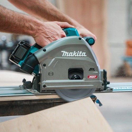 Makita 40V Max BRUSHLESS AWS 165mm (6-1/2") Plunge Cut Circular Saw - Includes 2x 4.0Ah Batteries & Rapid Charger & 2x Makpac Case  *AWS Receiver included