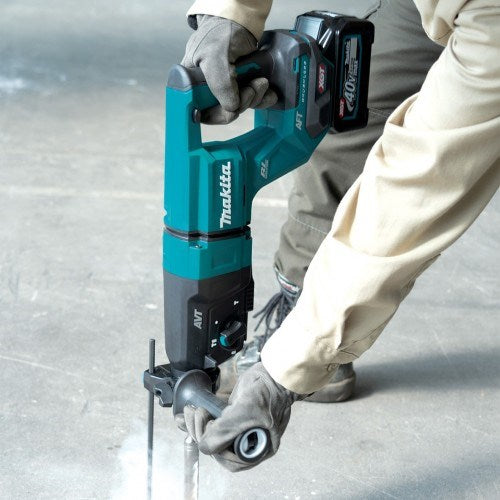 Makita 40V Max BRUSHLESS AWS* 28mm Rotary Hammer, Standard SDS Chuck, D-Handle Type - Includes 2 x 4.0Ah Batteries, Single Port Rapid Charger & Plastic Case *AWS Receiver sold separately (198901-5) HR007GM201