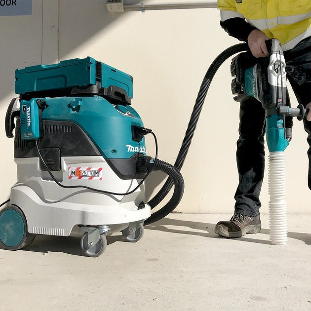 Makita M Class 1200W 42L Wet/Dry Dust Extractor VC4210M